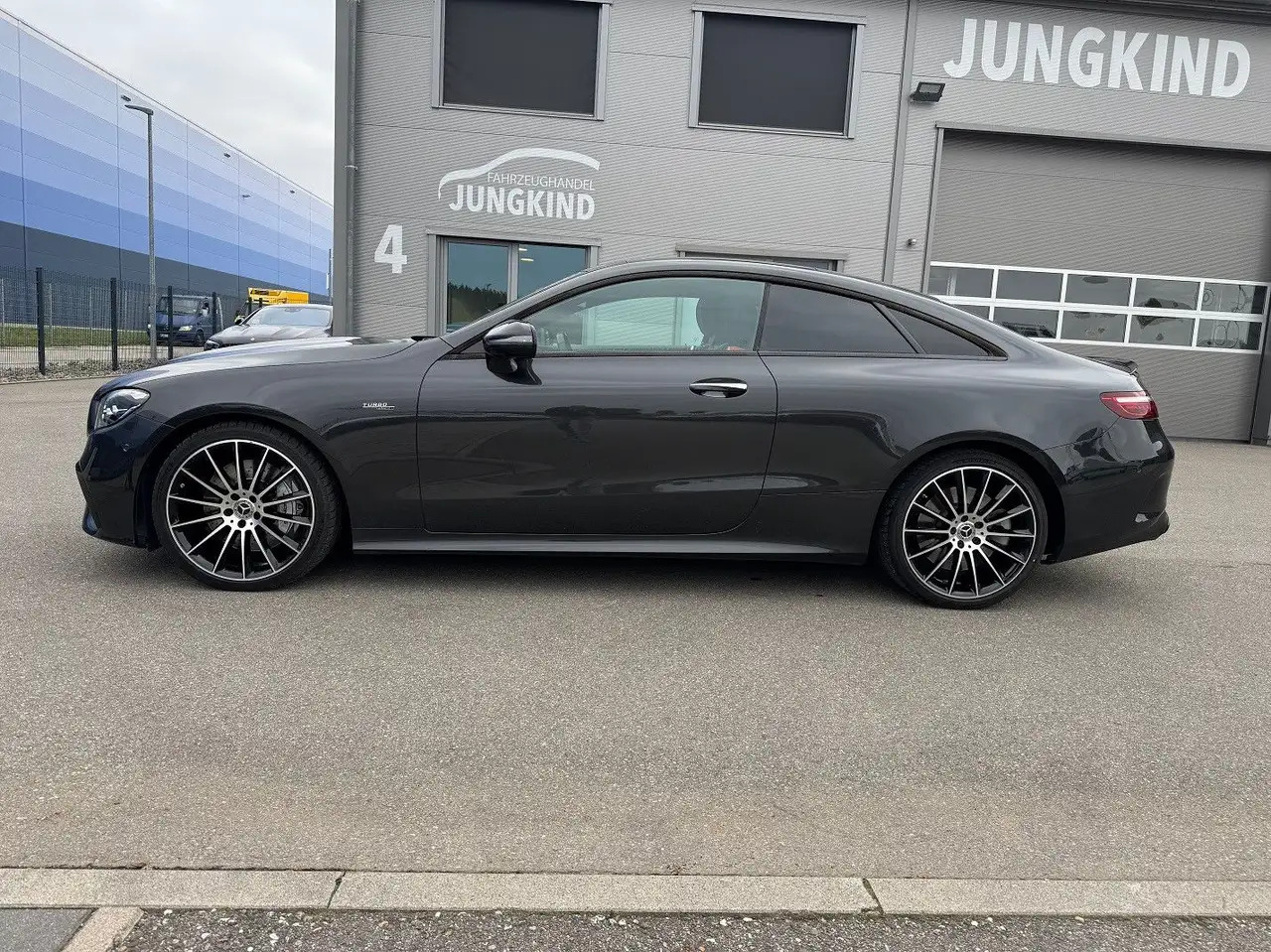 Mercedes-Benz E 53 AMG E -Klasse Coupe E 53 AMG 4Matic - Kupė: foto 3 Mercedes-Benz E 53 AMG E -Klasse Coupe E 53 AMG 4Matic - Kupė: foto 3