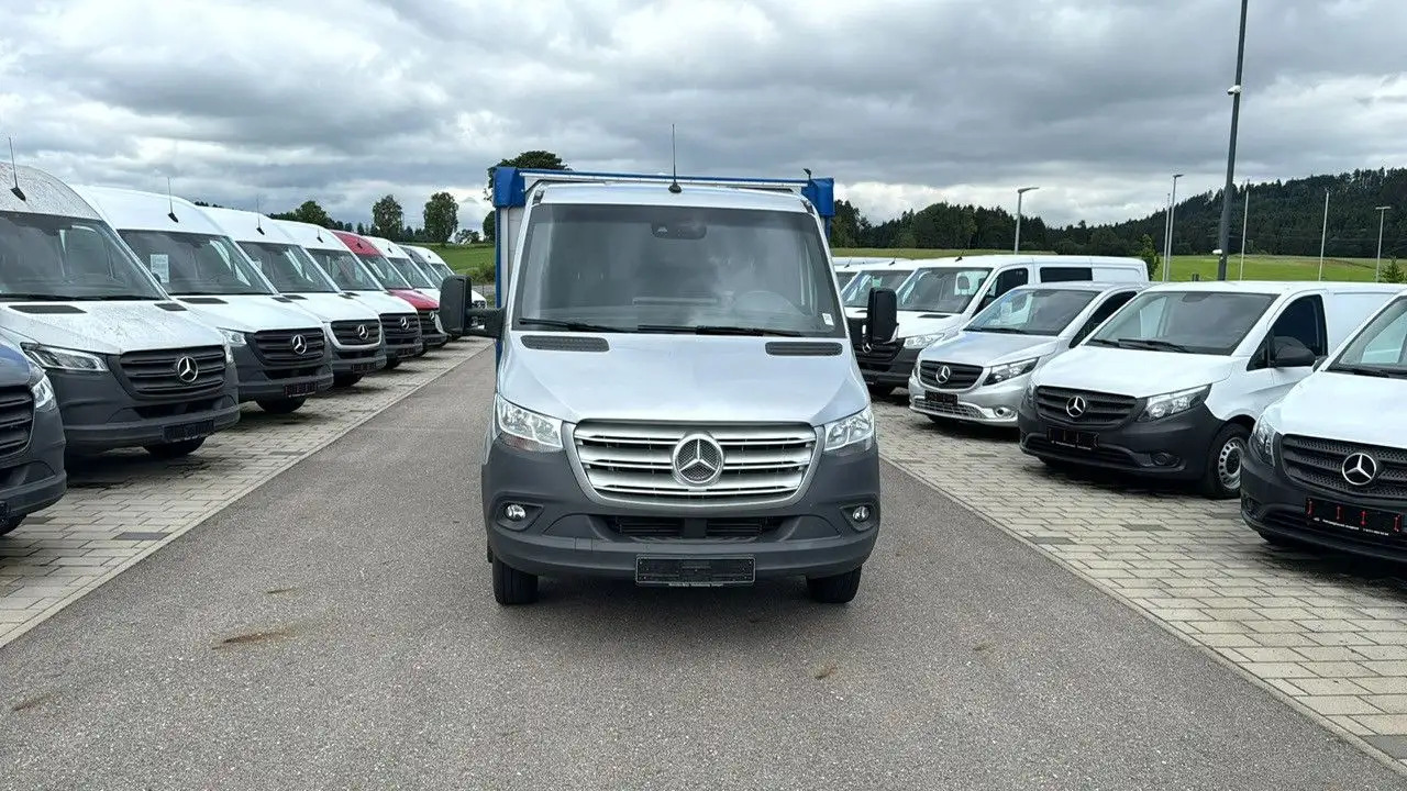 Mercedes-Benz Sprinter 519 CDI Pritsche+Plane 6x2 XXL - Tentinis mikroautobusas: foto 5 Mercedes-Benz Sprinter 519 CDI Pritsche+Plane 6x2 XXL - Tentinis mikroautobusas: foto 5