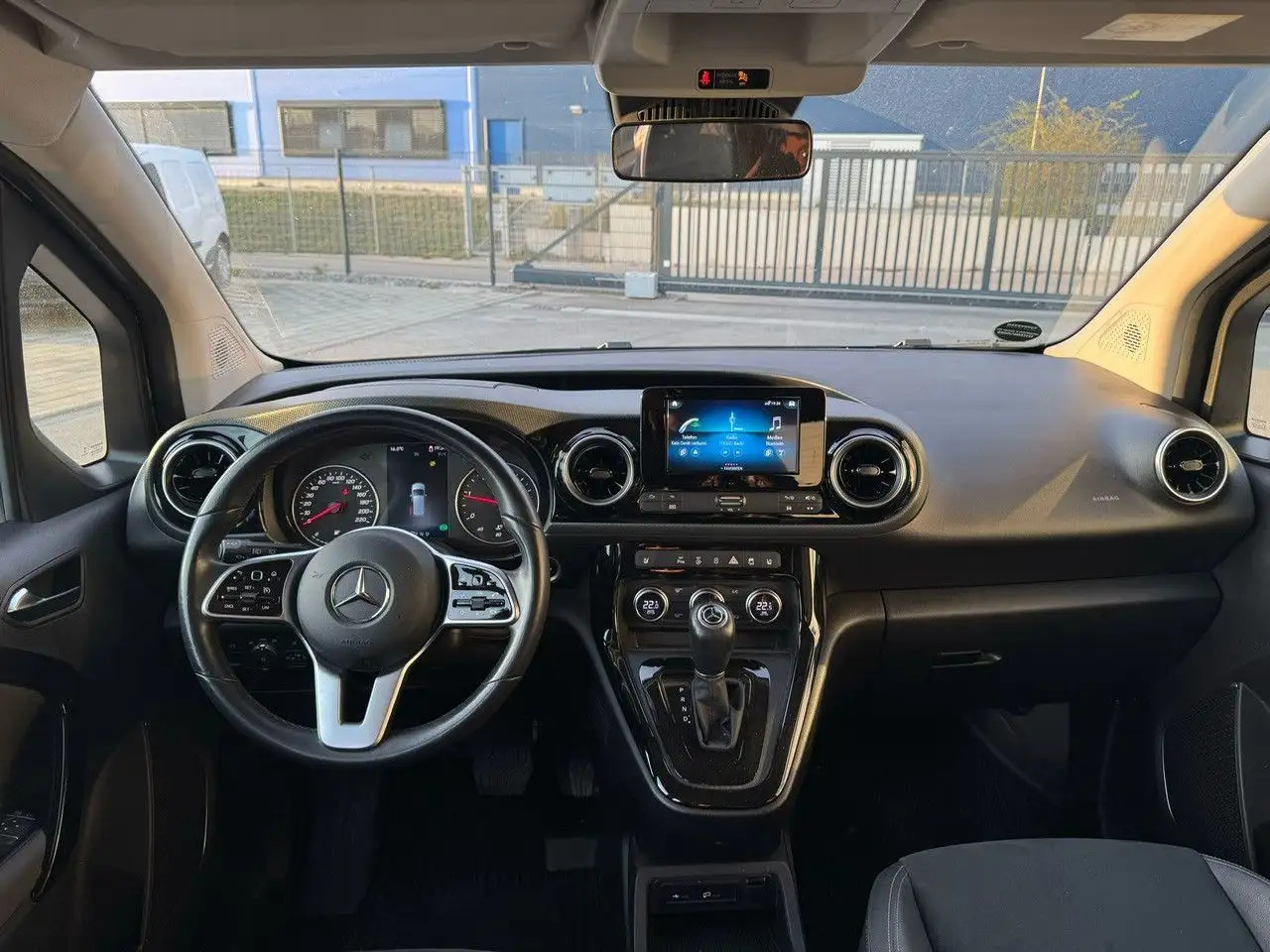 Mercedes-Benz T-Class T -Klasse 160 d standard - Lengvasis automobilis: foto 4 Mercedes-Benz T-Class T -Klasse 160 d standard - Lengvasis automobilis: foto 4