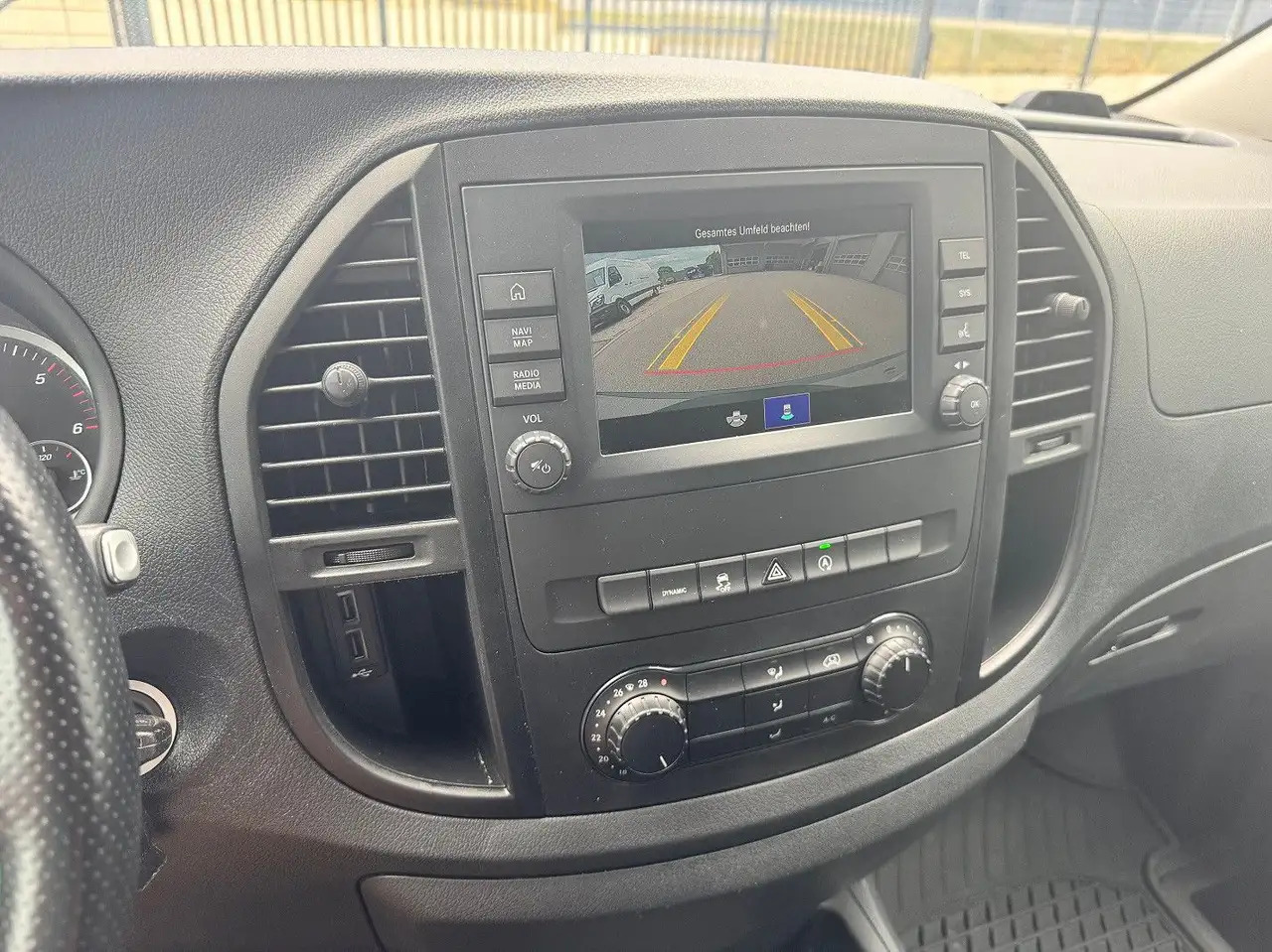 Krovininis mikroautobusas Mercedes-Benz Vito 114 CDI Kompakt Silber Klima Bott: foto 15