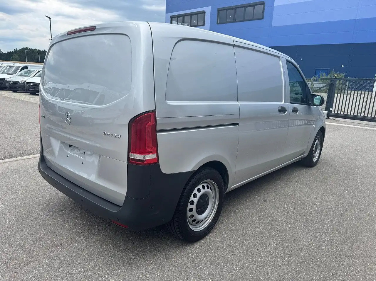 Krovininis mikroautobusas Mercedes-Benz Vito 114 CDI Kompakt Silber Klima Bott: foto 6