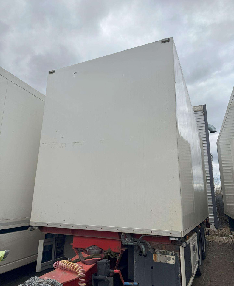 HFR BUSSBYGG KK18 - Refrižeratorius puspriekabė: foto 1 HFR BUSSBYGG KK18 - Refrižeratorius puspriekabė: foto 1