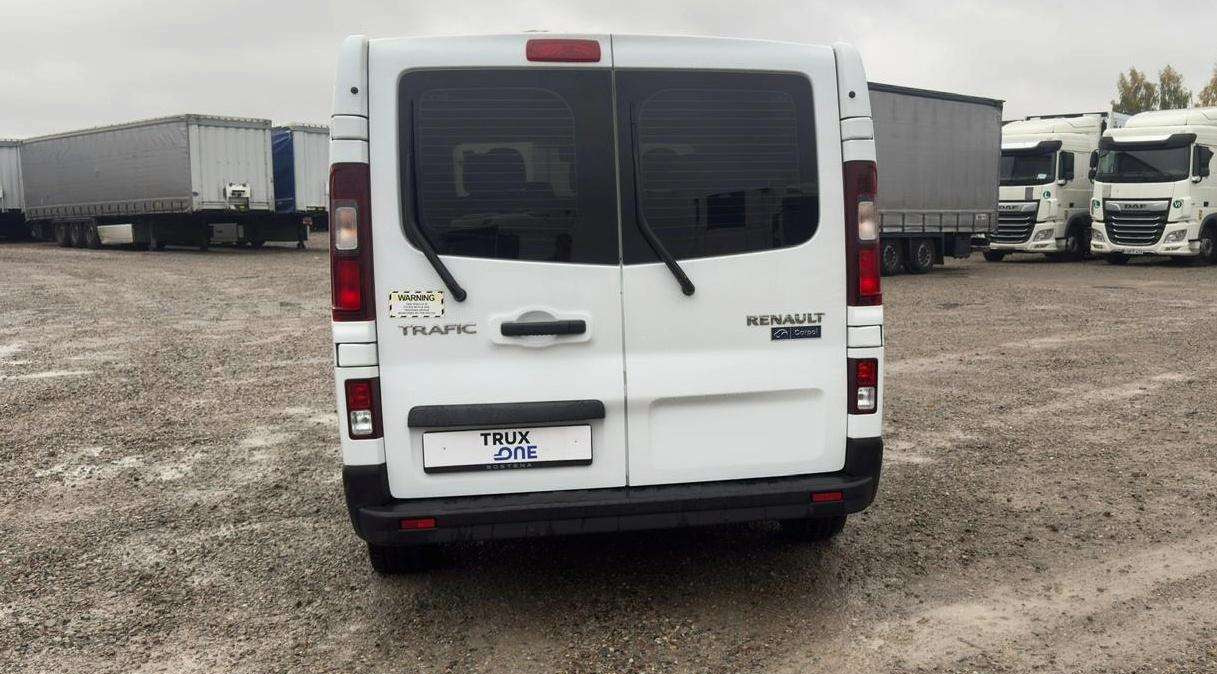 Renault Trafic - Mikroautobusas, Keleivinis furgonas: foto 5 Renault Trafic - Mikroautobusas, Keleivinis furgonas: foto 5