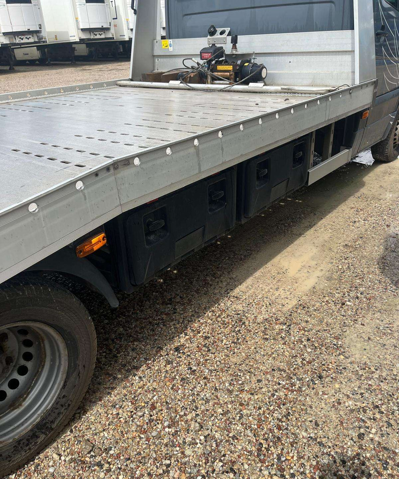 Autovežis sunkvežimis Volkswagen CRAFTER: foto 17