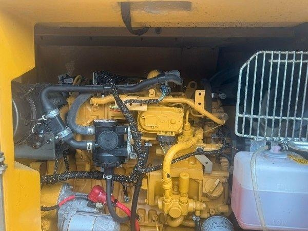 Mini ekskavatorius CAT 306CR: foto 7