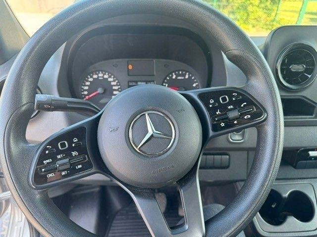 Mercedes-Benz 319 CDI - Bortinis automobilis: foto 5 Mercedes-Benz 319 CDI - Bortinis automobilis: foto 5