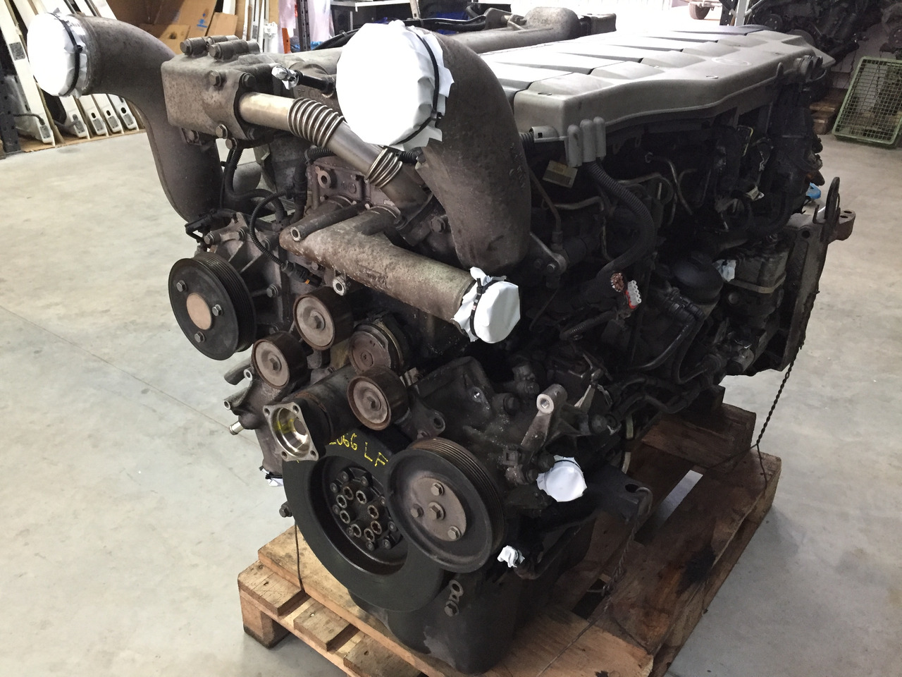 Gebrauchter Motor, MAN TGA 26.440, Motortyp: D 2066LF31, Euro 4 - Variklis - Sunkvežimis: foto 2 Gebrauchter Motor, MAN TGA 26.440, Motortyp: D 2066LF31, Euro 4 - Variklis - Sunkvežimis: foto 2