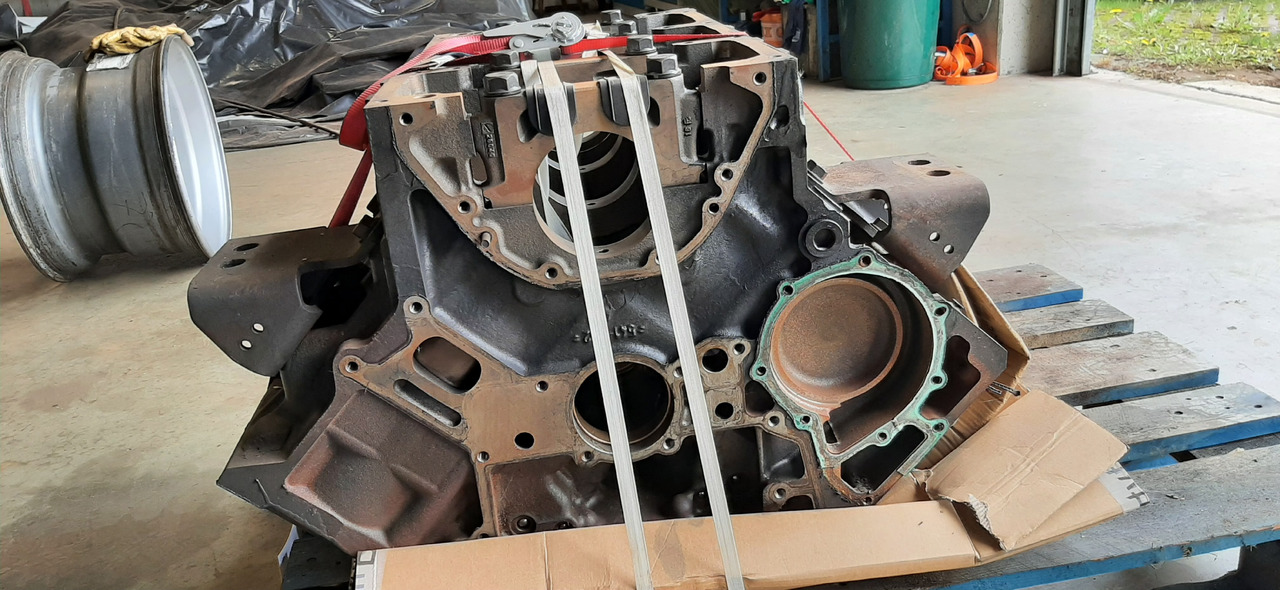 Gebrauchter Motorblock MB Actros 1844, Euro 5, Typ : OM 501 LA, Artikel - Nr. : A 541 010 21 05 - Cilindrų blokas - Sunkvežimis: foto 2 Gebrauchter Motorblock MB Actros 1844, Euro 5, Typ : OM 501 LA, Artikel - Nr. : A 541 010 21 05 - Cilindrų blokas - Sunkvežimis: foto 2