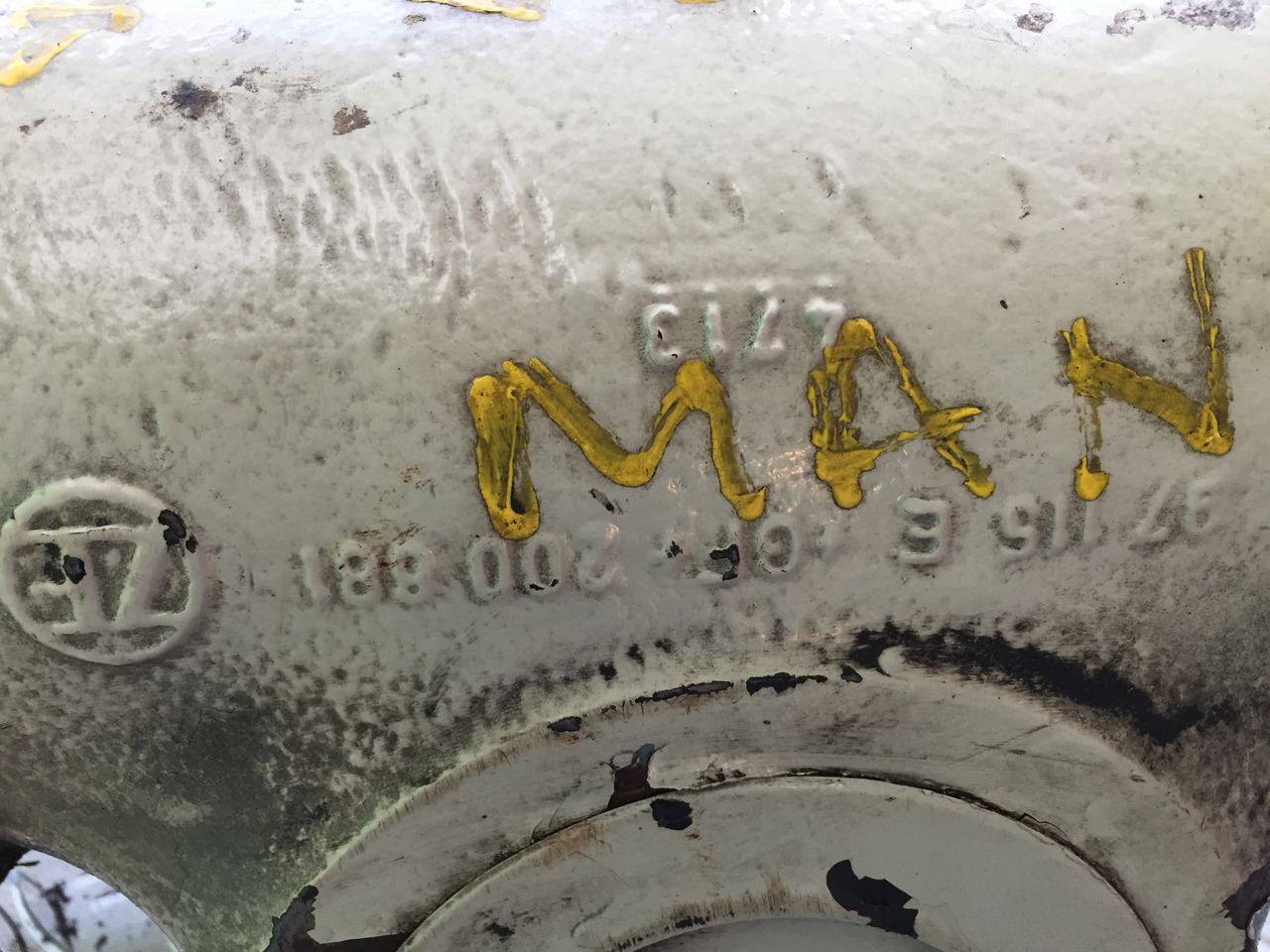 Gebrauchtes Lenkgetriebe MAN F90, 17.232, Artikel - Nr.: 81.9999 - 9999 - Vairo pavara - Sunkvežimis: foto 5 Gebrauchtes Lenkgetriebe MAN F90, 17.232, Artikel - Nr.: 81.9999 - 9999 - Vairo pavara - Sunkvežimis: foto 5