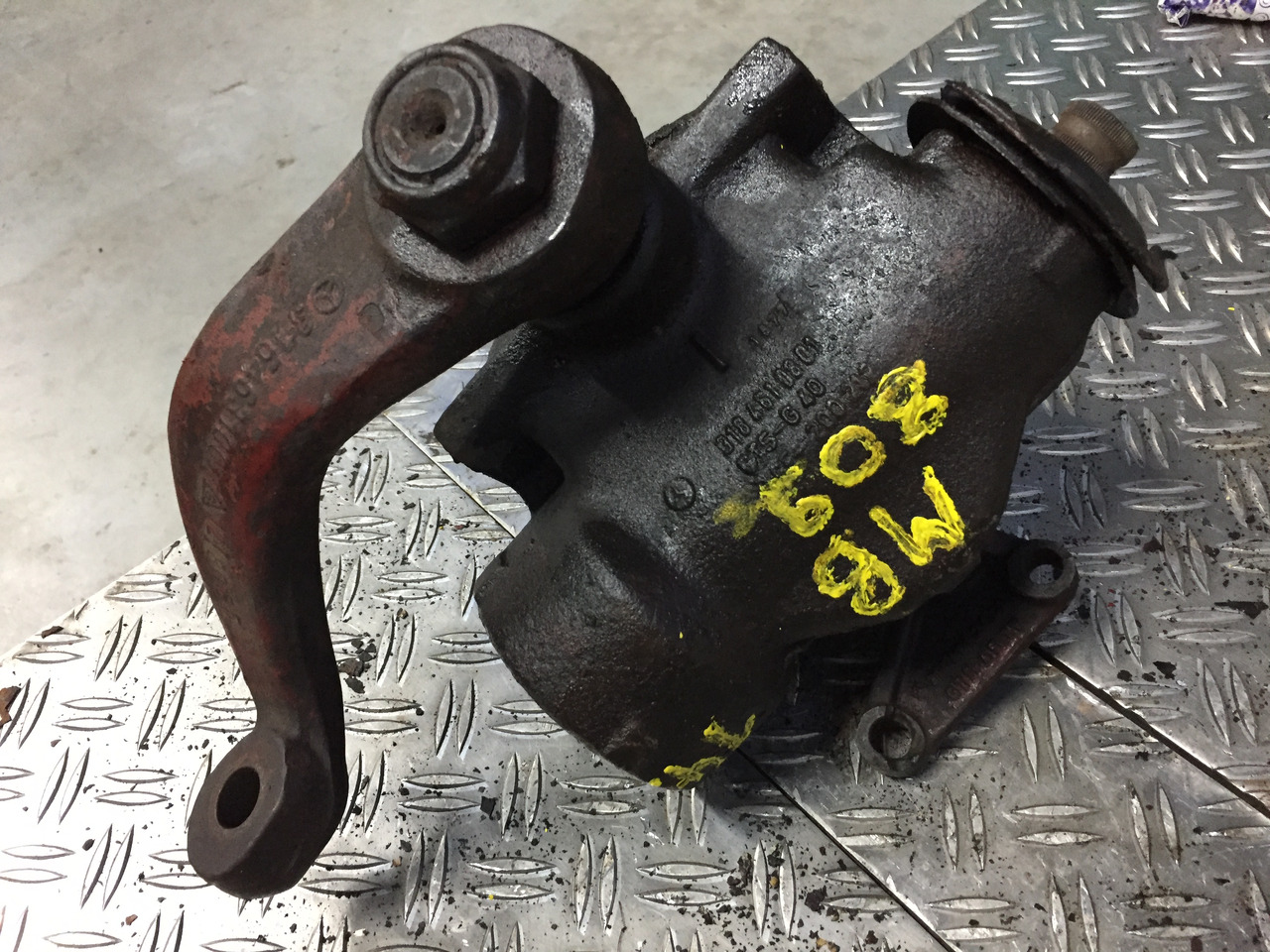 Vairo pavara - Sunkvežimis Gebrauchtes Lenkgetriebe MB 809 D, Typ LS 3 D, Artikel - Nr.: A 670 460 00 01: foto 8 Vairo pavara - Sunkvežimis Gebrauchtes Lenkgetriebe MB 809 D, Typ LS 3 D, Artikel - Nr.: A 670 460 00 01: foto 8