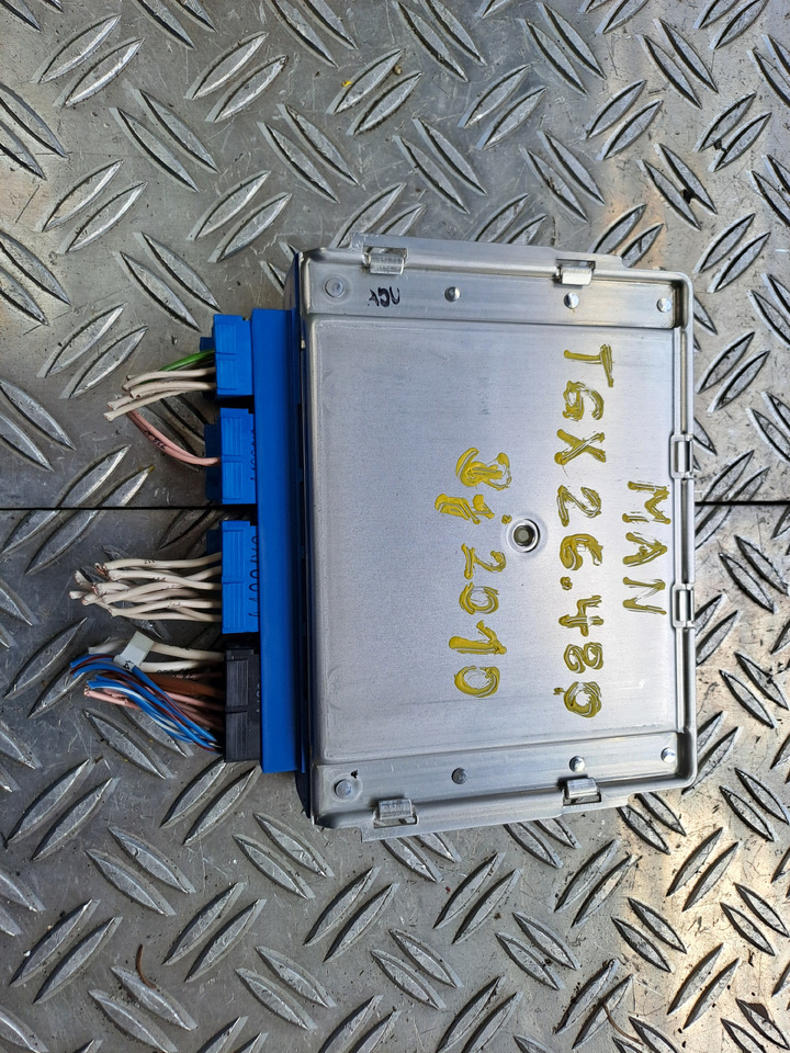 Gebrauchtes MAN TGX 26.480 Steuergerät EBS 5, elektr. Bremssystem , Artikel - Nr.: 81.25808 - 7053 - Valdymo blokas - Sunkvežimis: foto 5 Gebrauchtes MAN TGX 26.480 Steuergerät EBS 5, elektr. Bremssystem , Artikel - Nr.: 81.25808 - 7053 - Valdymo blokas - Sunkvežimis: foto 5
