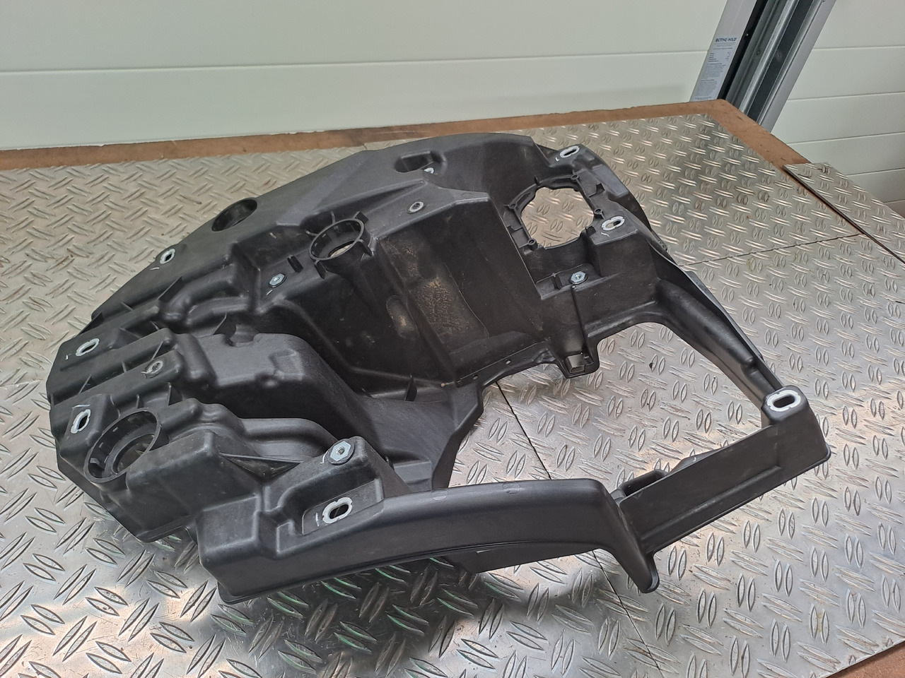 ---Neuwertiger Scheinwerfer und Träger MAN TG3 / TGS / TGX, Artikel - Nr. : 81.25101 - 6738 - Priekinis žibintas - Sunkvežimis: foto 5 ---Neuwertiger Scheinwerfer und Träger MAN TG3 / TGS / TGX, Artikel - Nr. : 81.25101 - 6738 - Priekinis žibintas - Sunkvežimis: foto 5