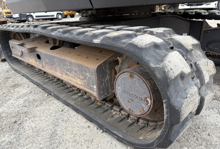 VOLVO ECR88D - Mini ekskavatorius: foto 3 VOLVO ECR88D - Mini ekskavatorius: foto 3