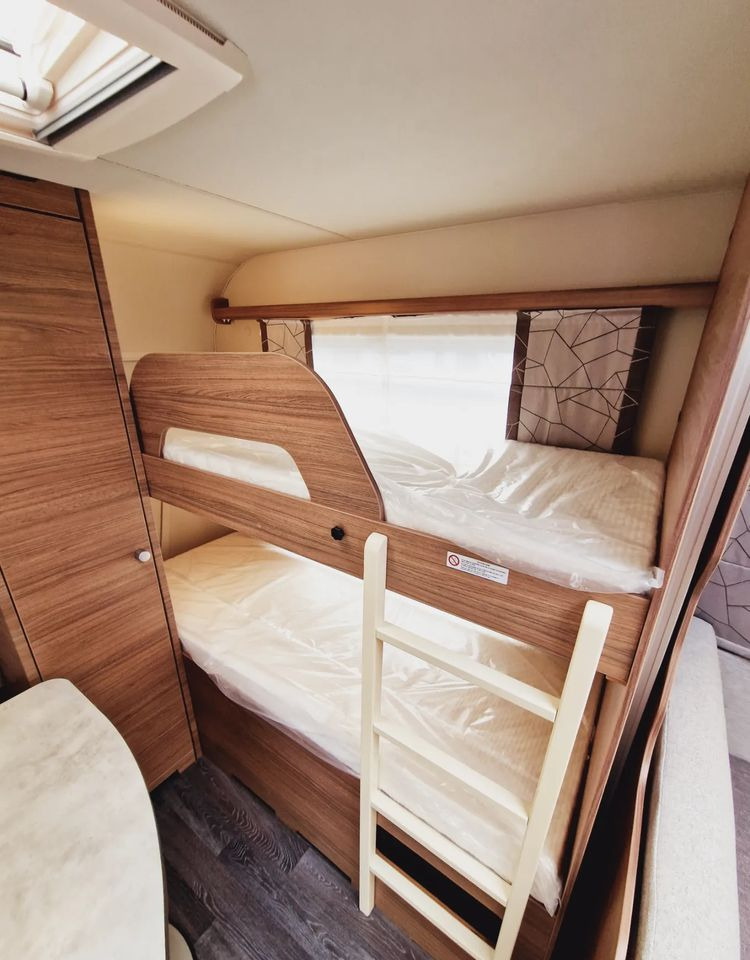 KNAUS Sport 650 FDK 2023 - Prikabinamas namelis: foto 4 KNAUS Sport 650 FDK 2023 - Prikabinamas namelis: foto 4