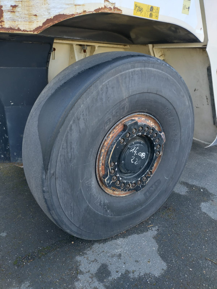 KONECRANES LiftAce 5-31 - Stelažų krautuvas: foto 5 KONECRANES LiftAce 5-31 - Stelažų krautuvas: foto 5