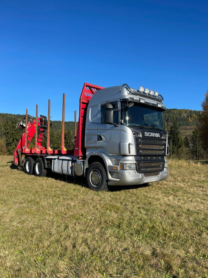 SCANIA R560 - Miškovežis, Sunkvežimis su kranu: foto 1 SCANIA R560 - Miškovežis, Sunkvežimis su kranu: foto 1