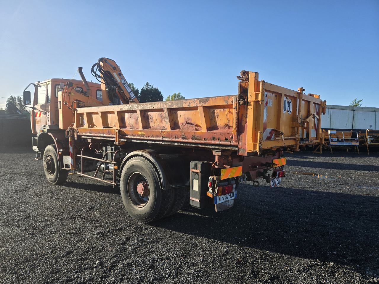 Renault G300 / 4x4 - Savivartis sunkvežimis, Sunkvežimis su kranu: foto 5 Renault G300 / 4x4 - Savivartis sunkvežimis, Sunkvežimis su kranu: foto 5