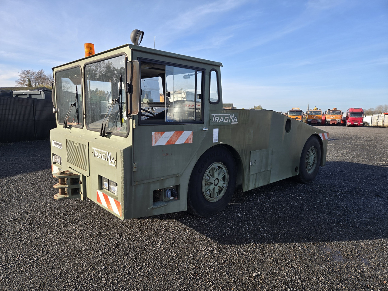 Tracma TD18000 - Orlaivių vilkikas: foto 1 Tracma TD18000 - Orlaivių vilkikas: foto 1