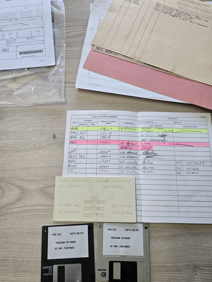 Tracma TD18000 - Orlaivių vilkikas: foto 5 Tracma TD18000 - Orlaivių vilkikas: foto 5