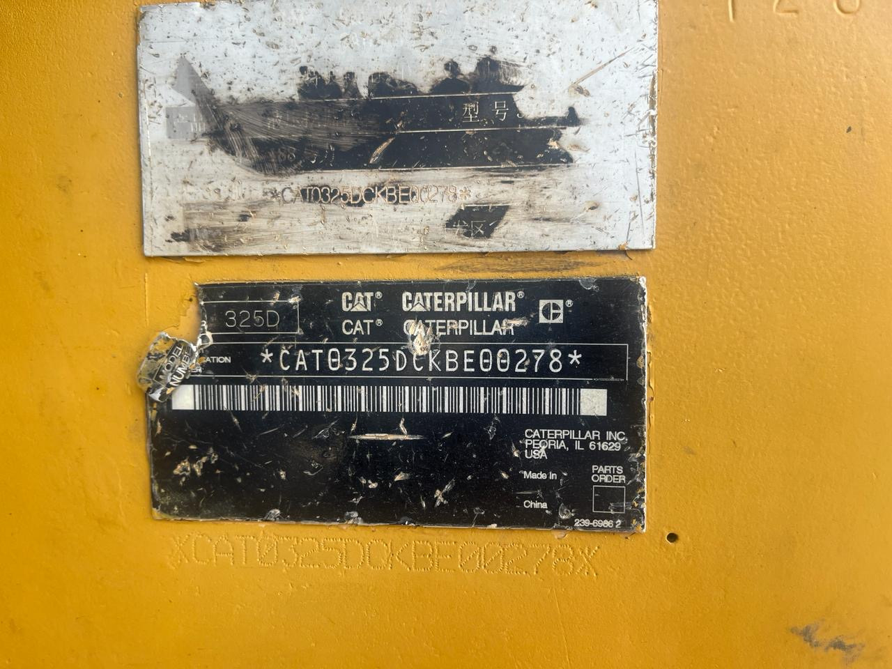 CATERPILLAR 325DL - Vikšrinis ekskavatorius: foto 2 CATERPILLAR 325DL - Vikšrinis ekskavatorius: foto 2