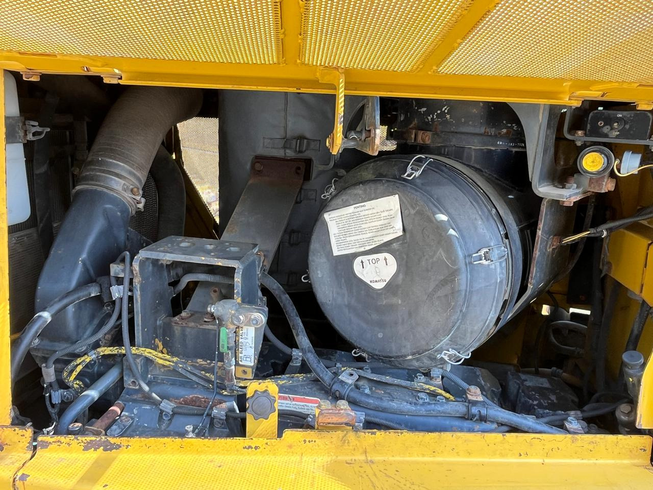 KOMATSU D155-A-6 - Buldozeris: foto 5 KOMATSU D155-A-6 - Buldozeris: foto 5