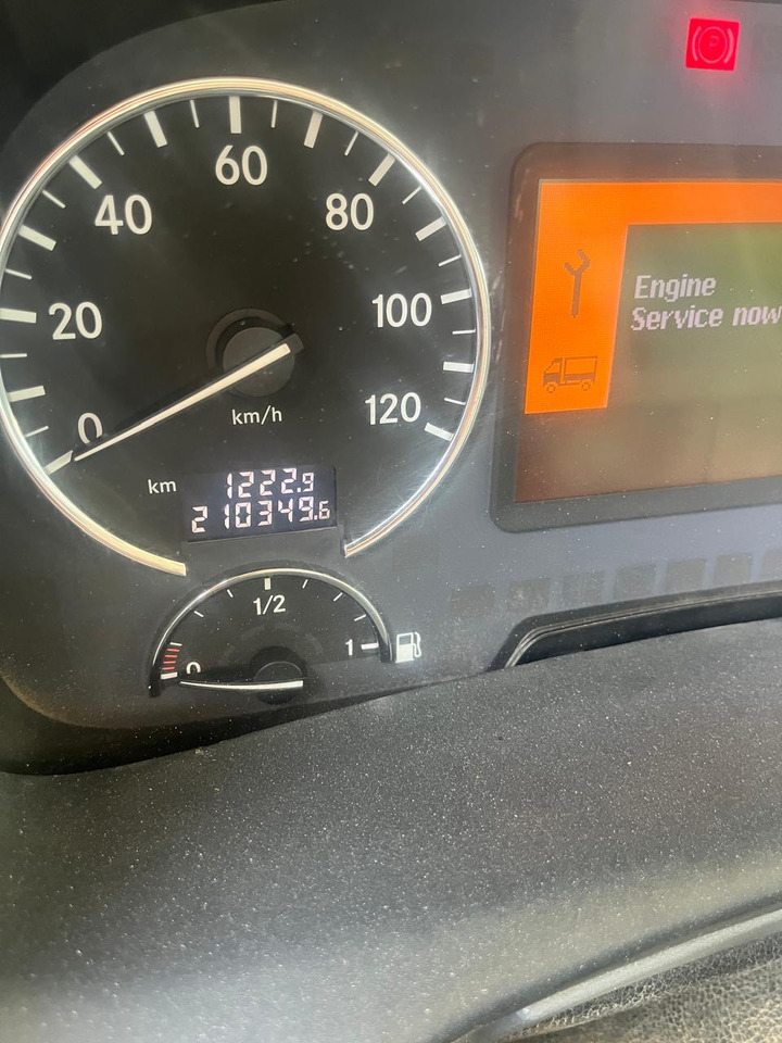 MERCEDES-BENZ Actros 3340 - Važiuoklės sunkvežimis: foto 2 MERCEDES-BENZ Actros 3340 - Važiuoklės sunkvežimis: foto 2