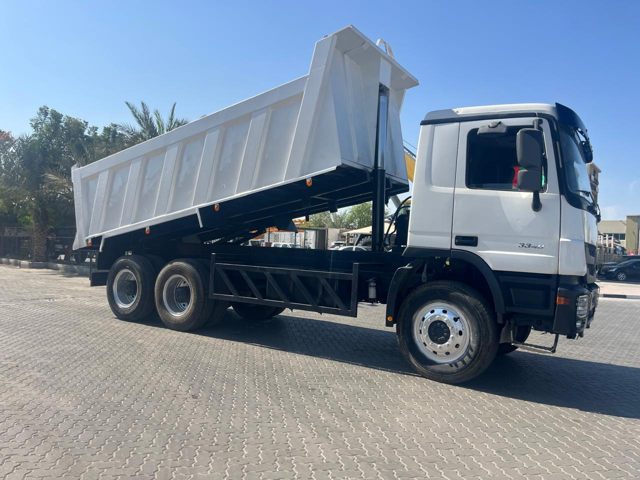 MERCEDES-BENZ Actros 3341 - Savivartis sunkvežimis: foto 4 MERCEDES-BENZ Actros 3341 - Savivartis sunkvežimis: foto 4