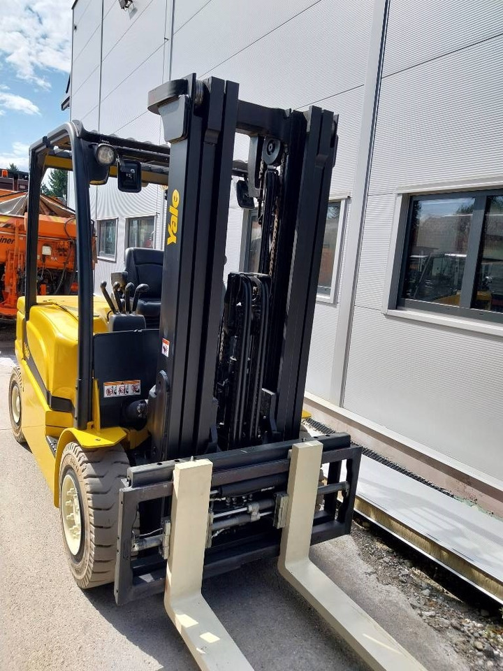 Yale ERP40VM - Elektrinis krautuvas: foto 3 Yale ERP40VM - Elektrinis krautuvas: foto 3