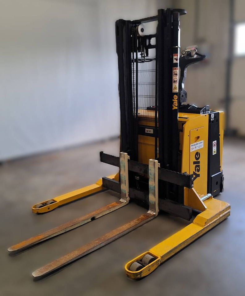 Yale MS 15x IL - Šakinis krautuvas: foto 2 Yale MS 15x IL - Šakinis krautuvas: foto 2