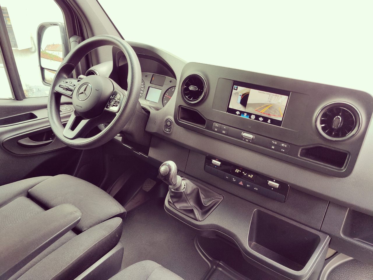 Mercedes-Benz Sprinter III Kasten RWD 317 CDI L2H2 360°Kamera Navi Apple Android Schienensystem - Krovininis mikroautobusas: foto 3 Mercedes-Benz Sprinter III Kasten RWD 317 CDI L2H2 360°Kamera Navi Apple Android Schienensystem - Krovininis mikroautobusas: foto 3