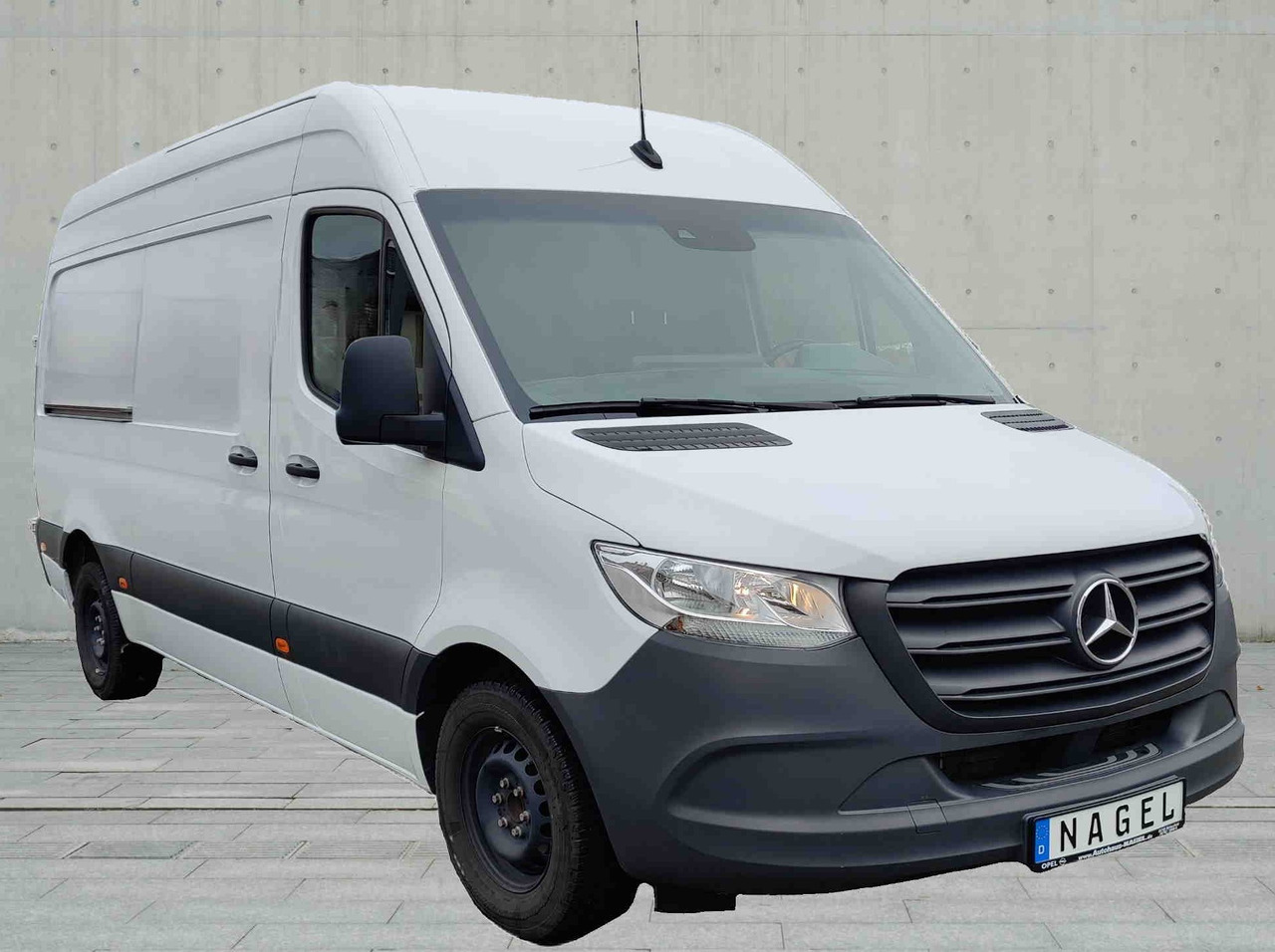 Mercedes-Benz Sprinter III Kasten RWD (907)(02.2018->) 315 CDI L2H2 Rükam Klima Apple AHK - Krovininis mikroautobusas: foto 2 Mercedes-Benz Sprinter III Kasten RWD (907)(02.2018->) 315 CDI L2H2 Rükam Klima Apple AHK - Krovininis mikroautobusas: foto 2