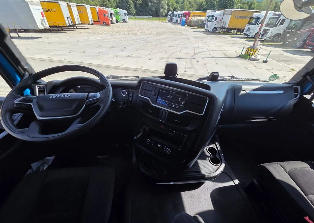 Važiuoklės sunkvežimis Iveco S-WAY: foto 8 Važiuoklės sunkvežimis Iveco S-WAY: foto 8