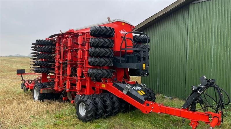 Kuhn Espro 6000 RC - Kombinuota sėjamoji: foto 2 Kuhn Espro 6000 RC - Kombinuota sėjamoji: foto 2