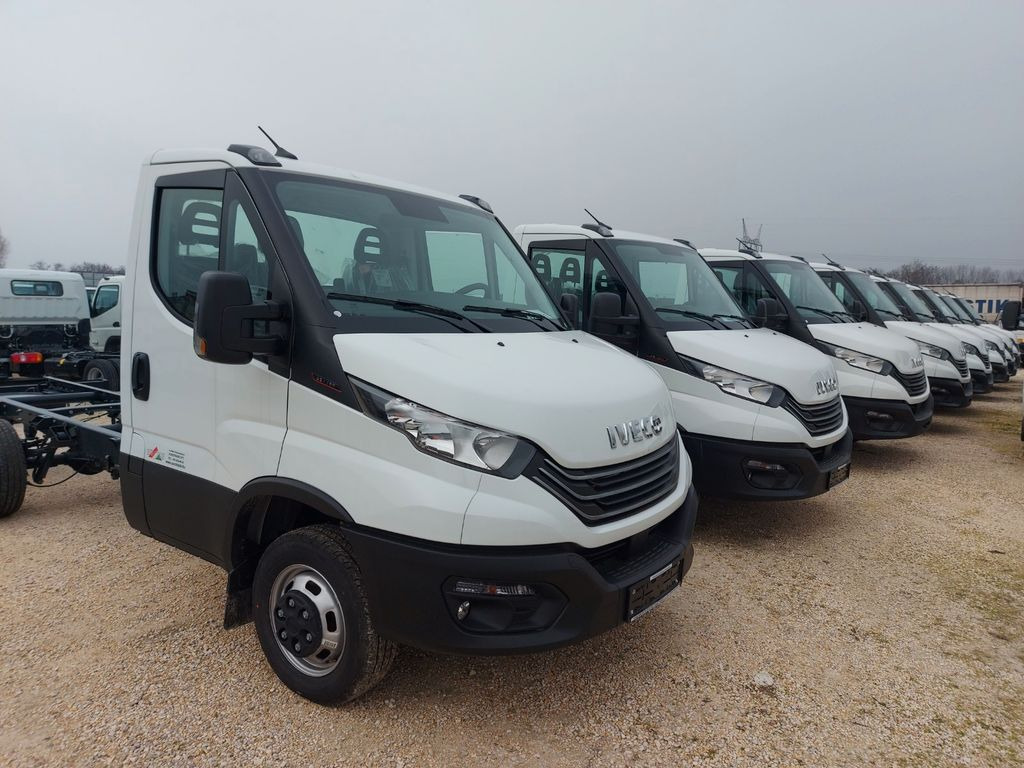 Iveco Daily 35C16 Fahrgestell Wählbar Aufbau Euro6E Iveco Daily 35C16 Fahrgestell Wählbar Aufbau Euro6E - Važiuoklės sunkvežimis, Sunkvežimis su kranu: foto 2 Iveco Daily 35C16 Fahrgestell Wählbar Aufbau Euro6E Iveco Daily 35C16 Fahrgestell Wählbar Aufbau Euro6E - Važiuoklės sunkvežimis, Sunkvežimis su kranu: foto 2