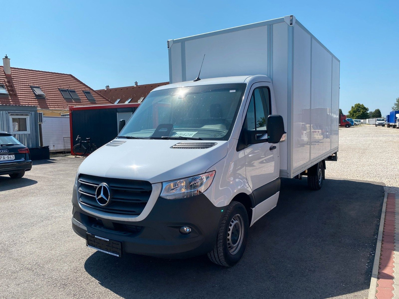 Mercedes-Benz Sprinter 317 Koffer+LBW - Furgonas su krovinių dėže: foto 1 Mercedes-Benz Sprinter 317 Koffer+LBW - Furgonas su krovinių dėže: foto 1