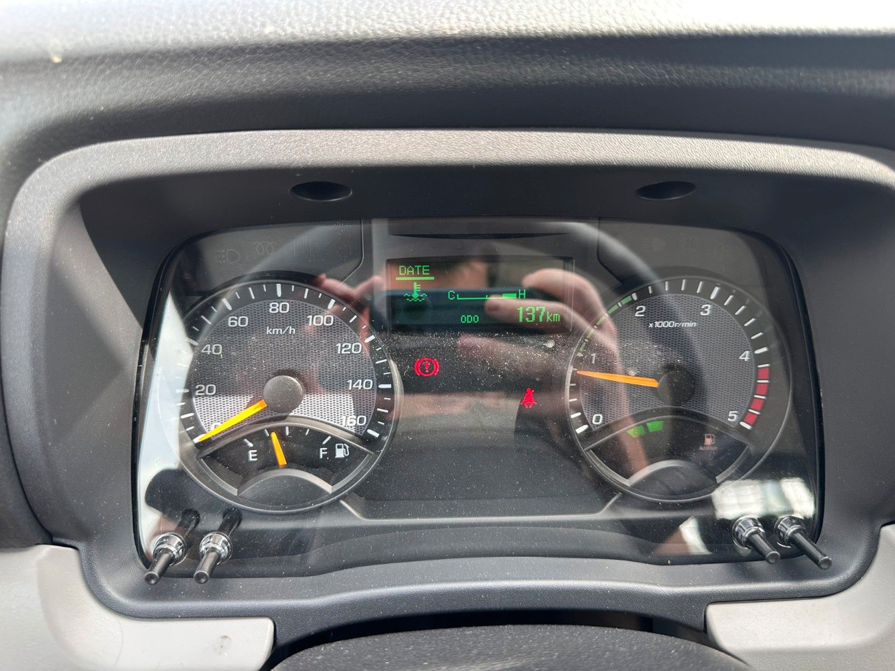 Mitsubishi Fuso Canter 3S13 Dreiseitenkipper - Mažas savivartis: foto 4 Mitsubishi Fuso Canter 3S13 Dreiseitenkipper - Mažas savivartis: foto 4