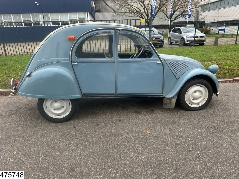 Citroën ? 2CV - Lengvasis automobilis: foto 4 Citroën ? 2CV - Lengvasis automobilis: foto 4