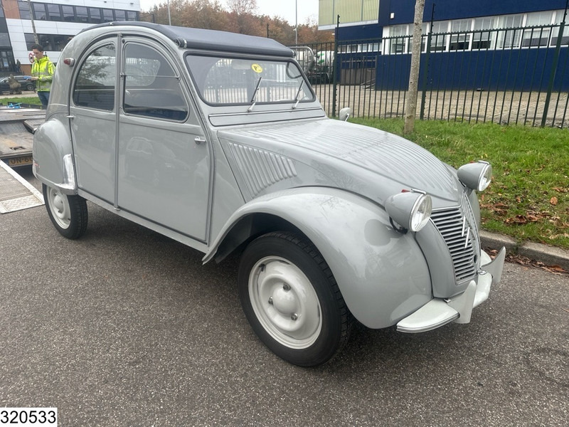 Citroën ? 2CV - Lengvasis automobilis: foto 2 Citroën ? 2CV - Lengvasis automobilis: foto 2