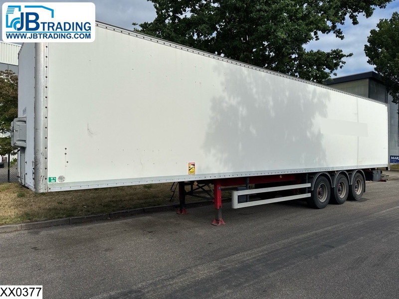 Fruehauf gesloten bak - Furgonas puspriekabė: foto 1 Fruehauf gesloten bak - Furgonas puspriekabė: foto 1