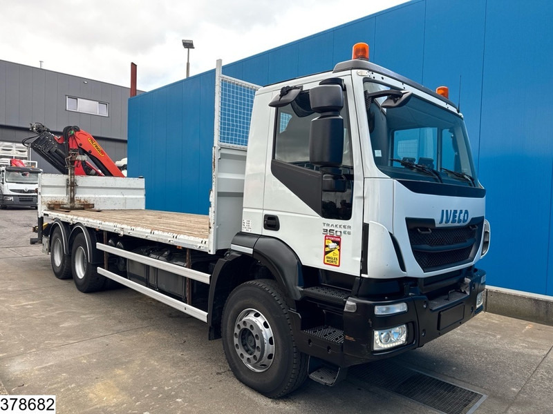 Iveco Trakker 360 6x4, EURO 6, Steelsuspension, Hub reduction - Platforminis/ Bortinis sunkvežimis: foto 3 Iveco Trakker 360 6x4, EURO 6, Steelsuspension, Hub reduction - Platforminis/ Bortinis sunkvežimis: foto 3