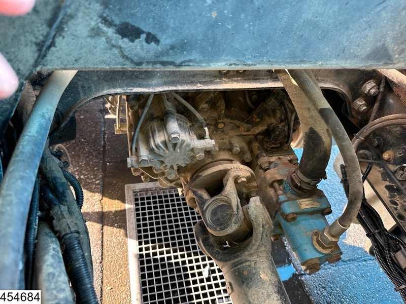 MAN TGA 26 390 6x4, Manual, Steel suspension - Savivartis sunkvežimis: foto 5 MAN TGA 26 390 6x4, Manual, Steel suspension - Savivartis sunkvežimis: foto 5