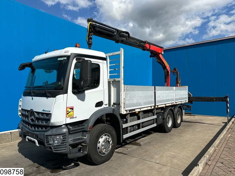 Mercedes-Benz Arocs 2640 6X4, EURO 6, Retarder, Palfinger - Platforminis/ Bortinis sunkvežimis, Sunkvežimis su kranu: foto 2 Mercedes-Benz Arocs 2640 6X4, EURO 6, Retarder, Palfinger - Platforminis/ Bortinis sunkvežimis, Sunkvežimis su kranu: foto 2