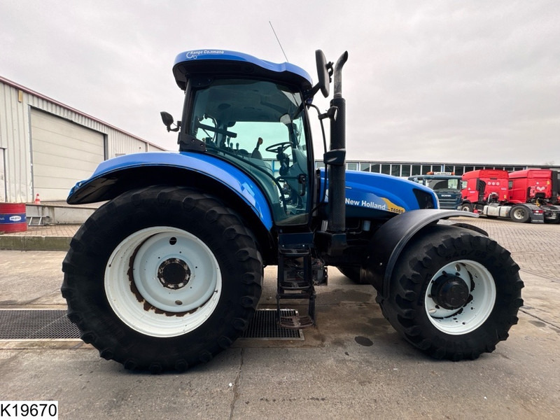 Traktorius New Holland T6080: foto 15