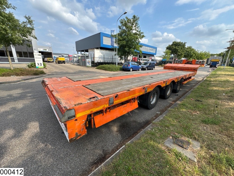 Nooteboom Lowbed 60.000 KG, Twistlocks, Extandable, 18 Mtr - Žemo profilio platforma puspriekabė: foto 4 Nooteboom Lowbed 60.000 KG, Twistlocks, Extandable, 18 Mtr - Žemo profilio platforma puspriekabė: foto 4