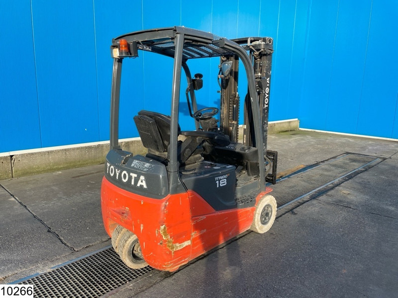 Toyota 8FBEKT18 1800KG, H 4.7M, 7764h, charger - Elektrinis krautuvas: foto 2 Toyota 8FBEKT18 1800KG, H 4.7M, 7764h, charger - Elektrinis krautuvas: foto 2
