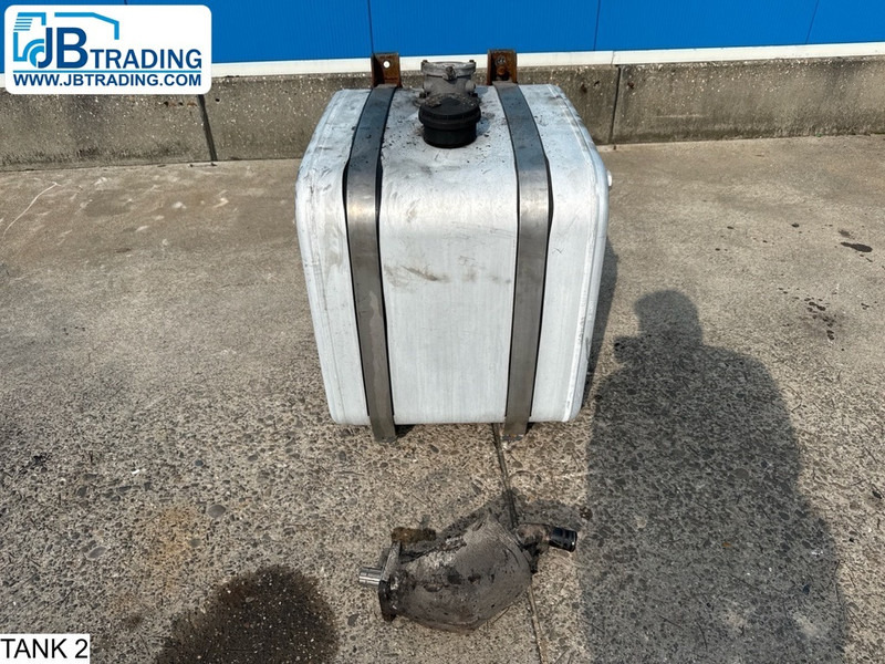 Universeel Pump and tank - Hidraulinis bakas: foto 1 Universeel Pump and tank - Hidraulinis bakas: foto 1