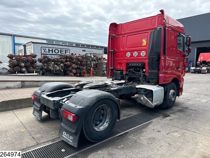 DAF XF 480 EURO 6, Retarder, PTO, Standairco, defects - Vilkikas: foto 3 DAF XF 480 EURO 6, Retarder, PTO, Standairco, defects - Vilkikas: foto 3
