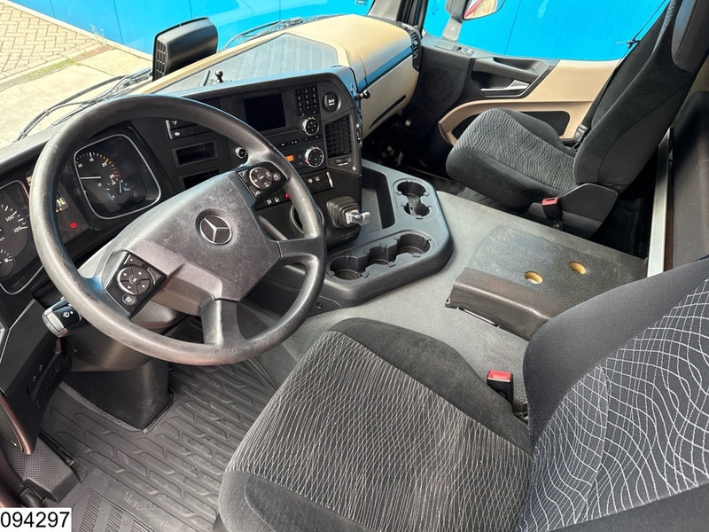 Mercedes-Benz Actros EURO 6, Retarder, PTO, LOHR, Standairco - Vilkikas: foto 5 Mercedes-Benz Actros EURO 6, Retarder, PTO, LOHR, Standairco - Vilkikas: foto 5