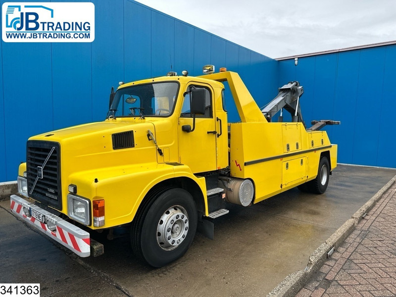 Volvo N 10 Wrecker, Steel suspension - Sunkvežimis su kranu: foto 1 Volvo N 10 Wrecker, Steel suspension - Sunkvežimis su kranu: foto 1