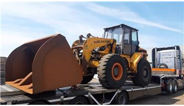 Ahlmann AZ 200 (For parts) - Ratinis krautuvas: foto 1 Ahlmann AZ 200 (For parts) - Ratinis krautuvas: foto 1